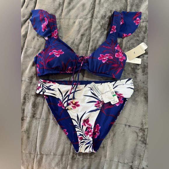 Tommy Bahama oasis blossom hipster bottom top piece bikini swimsuit